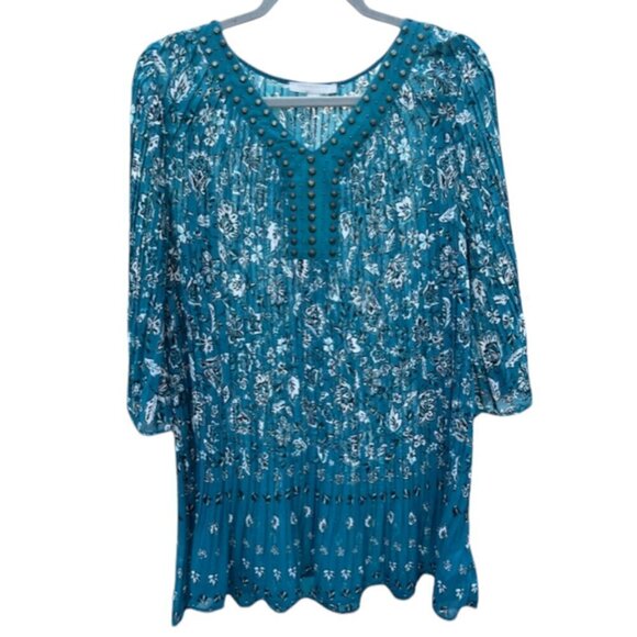 Woman Within NWOT Embellished Pleated Blouse Blue Floral Flare Sleeve Plus 18/20 - Picture 1 of 8